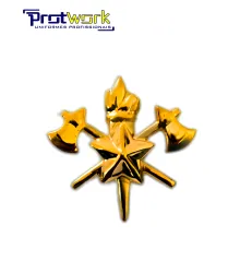 DISTINTIVO 39042/19 METAL MACHADO BOMBEIRO PEQUENO DOURADO - PROTWORK